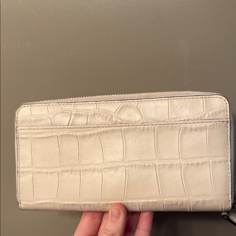 Coach Cream Croc-Embossed Women's Wallet - Picture 2 of 4